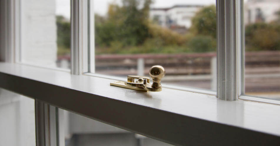 Putney Bridge Road SW18, complete renewal with acoustic glass